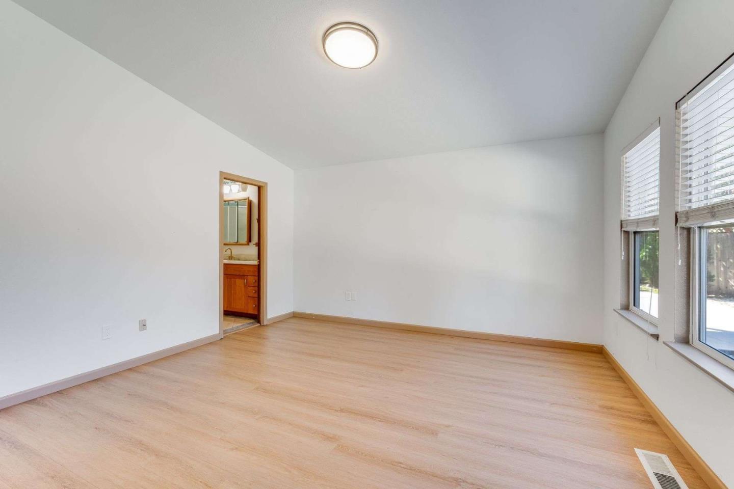 Detail Gallery Image 11 of 44 For 6179 San Gabriel Pl, Rohnert Park,  CA 94928 - 3 Beds | 2 Baths