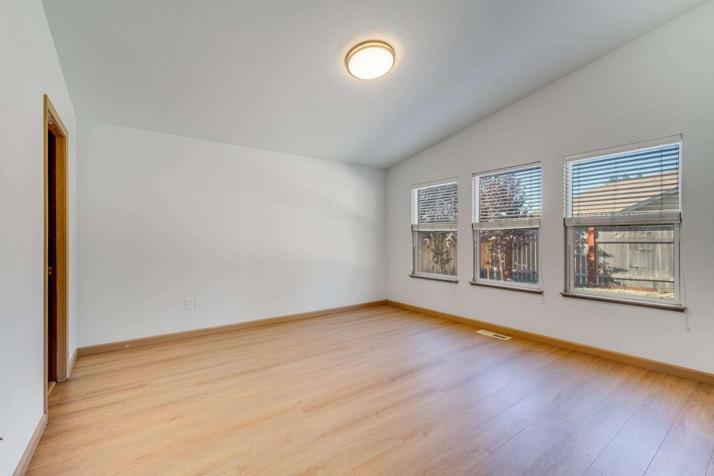 Detail Gallery Image 13 of 44 For 6179 San Gabriel Pl, Rohnert Park,  CA 94928 - 3 Beds | 2 Baths