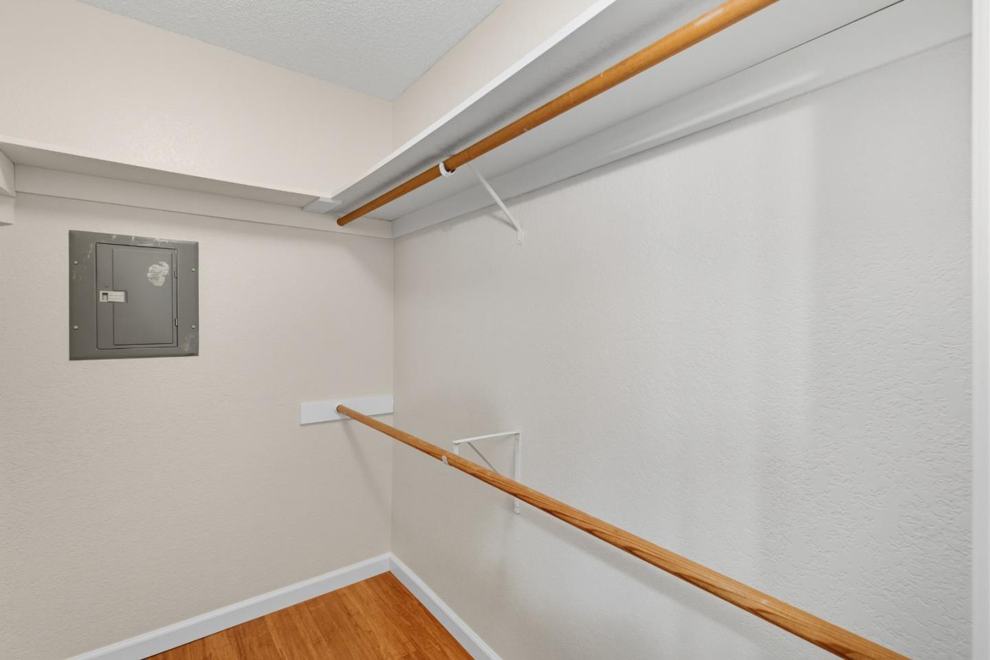 Detail Gallery Image 23 of 39 For 22103 Vista Del Plaza Ln #15,  Hayward,  CA 94541 - 2 Beds | 2 Baths