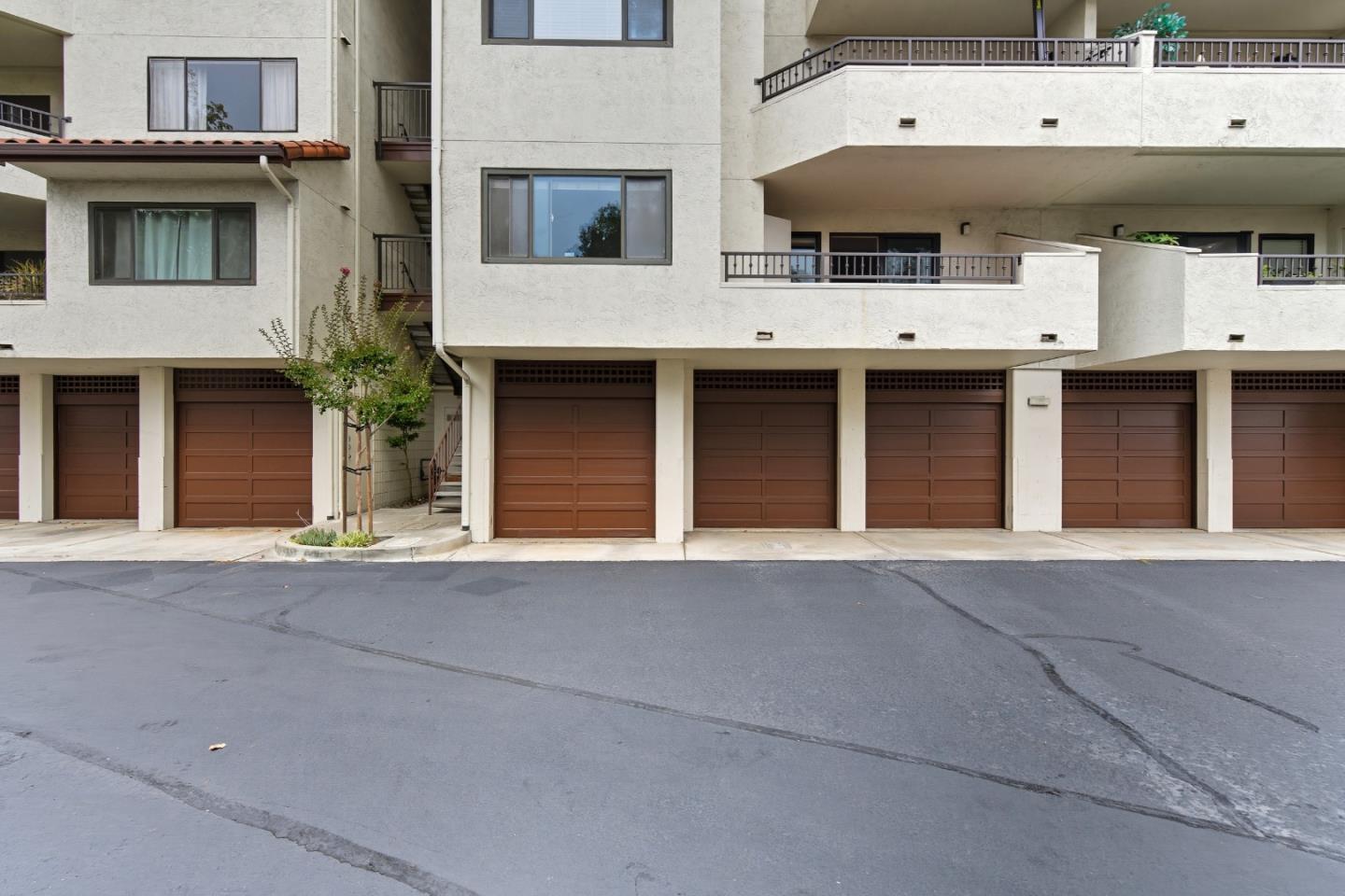 Detail Gallery Image 33 of 39 For 22103 Vista Del Plaza Ln #15,  Hayward,  CA 94541 - 2 Beds | 2 Baths