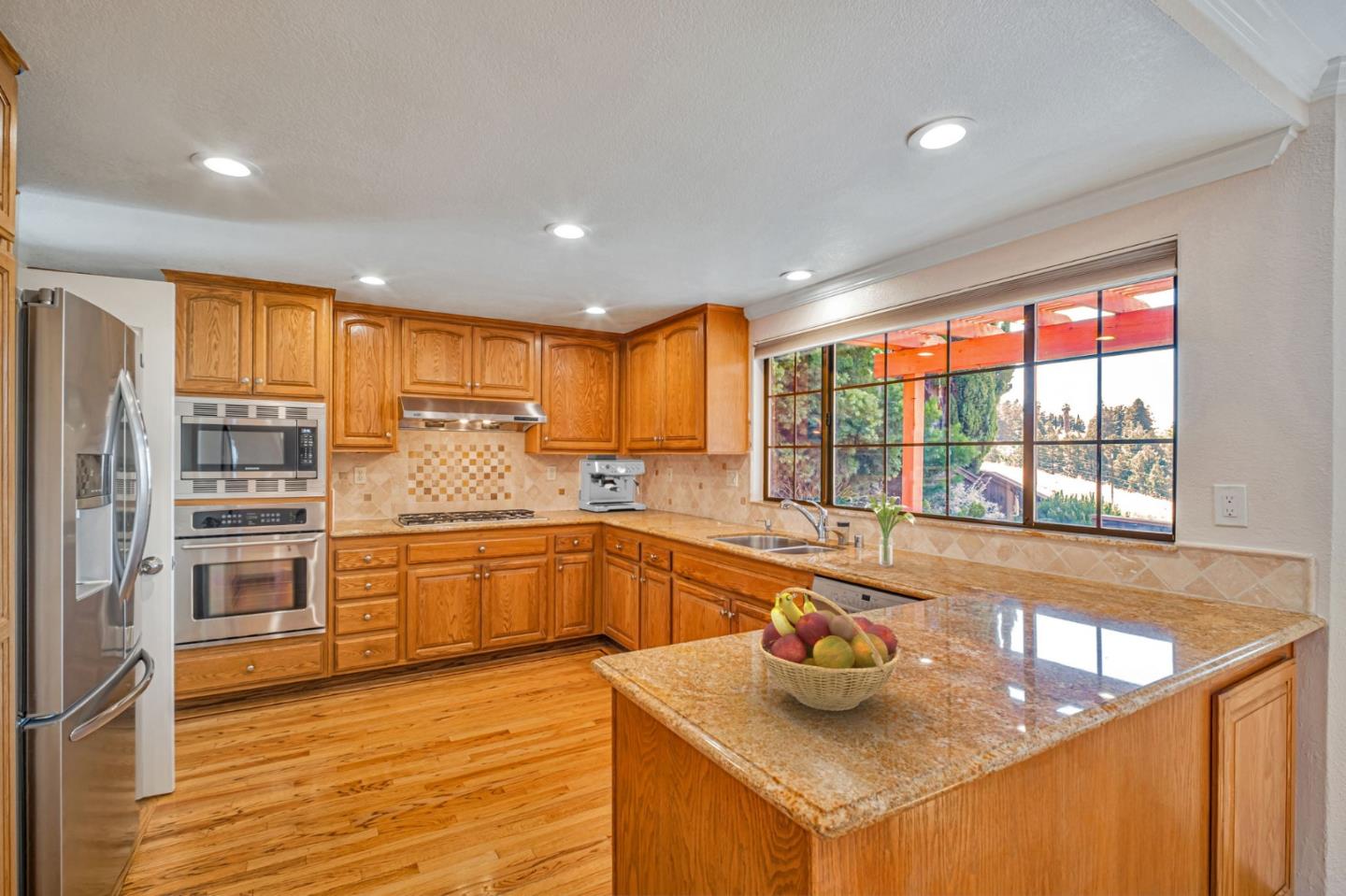 Detail Gallery Image 11 of 72 For 2164 Ocaso Camino, Fremont,  CA 94539 - 4 Beds | 3 Baths