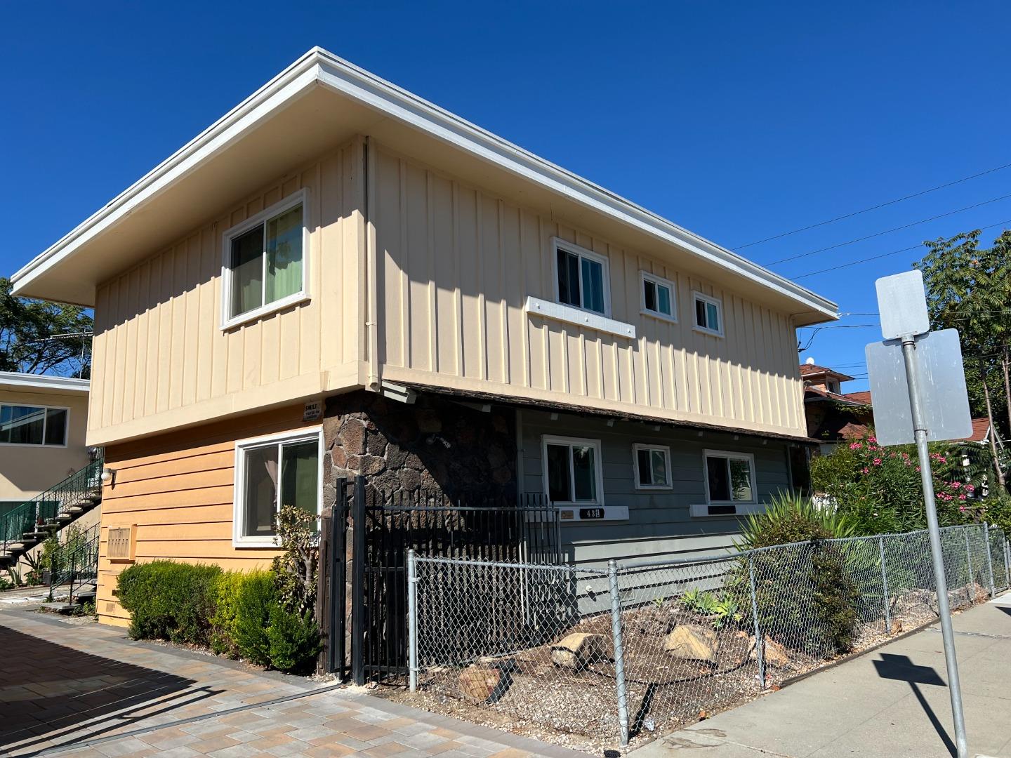 2030 Kinsley Street, Santa Cruz, CA, 95062