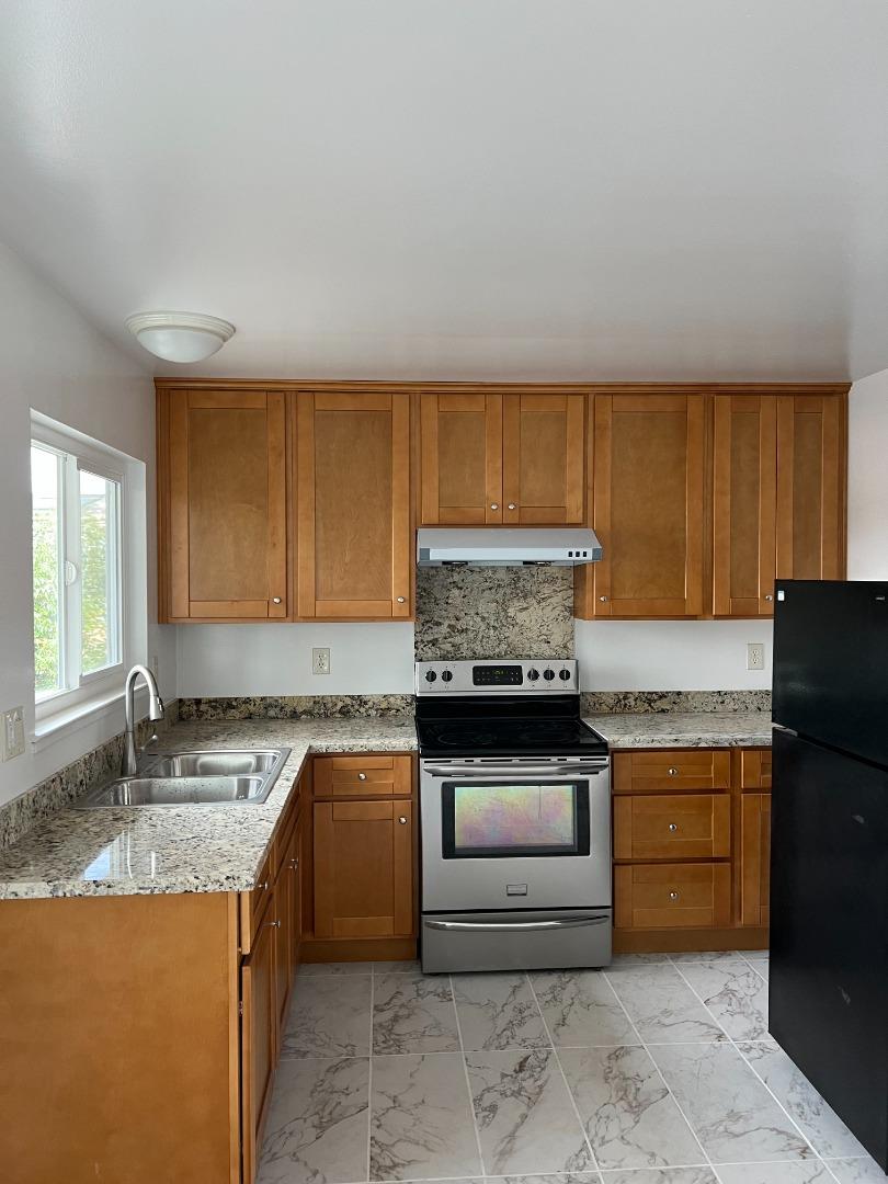 Detail Gallery Image 3 of 32 For 431 E Saint John St, San Jose,  CA 95112 - – Beds | – Baths