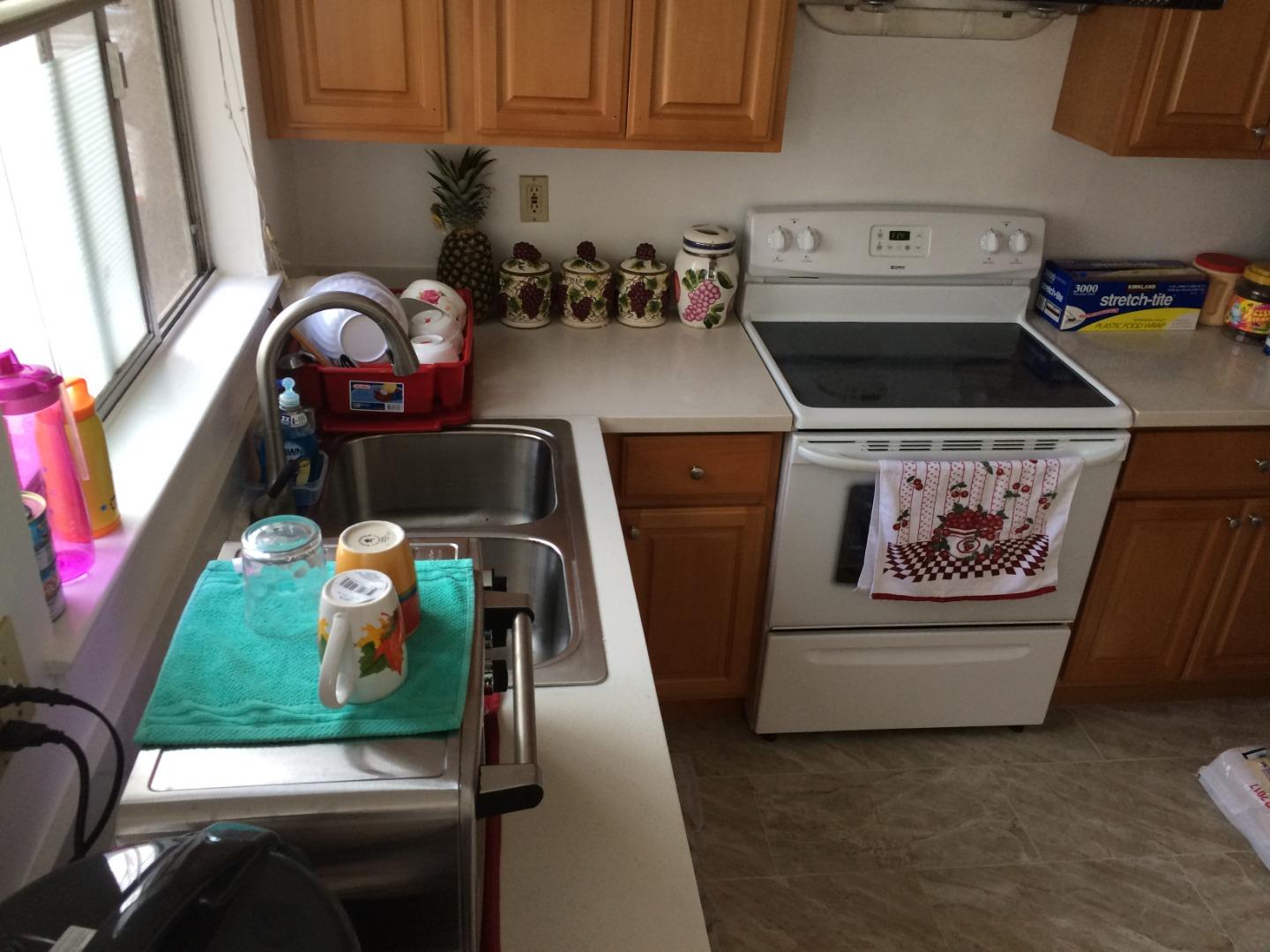 Detail Gallery Image 4 of 32 For 431 E Saint John St, San Jose,  CA 95112 - – Beds | – Baths