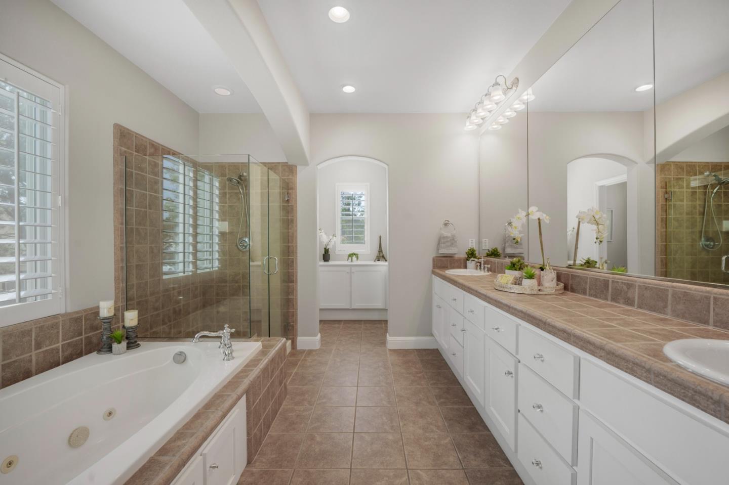 Detail Gallery Image 23 of 41 For 16895 Cabernet Ct, Morgan Hill,  CA 95037 - 4 Beds | 3/1 Baths