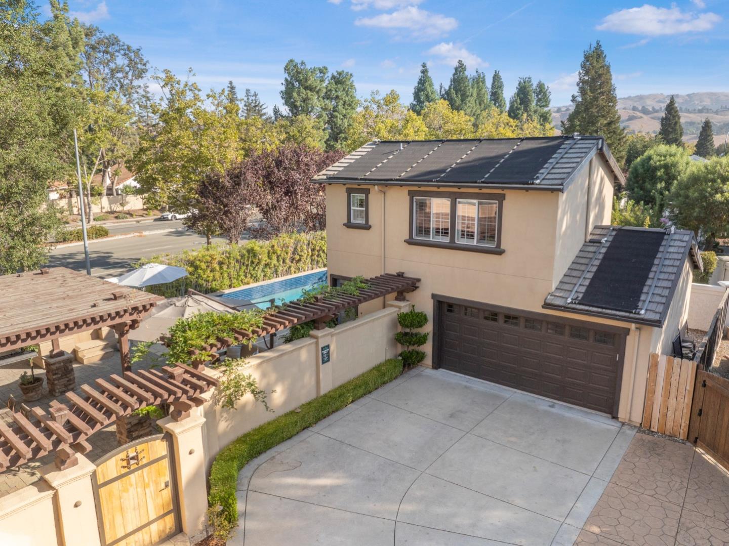 Detail Gallery Image 27 of 41 For 16895 Cabernet Ct, Morgan Hill,  CA 95037 - 4 Beds | 3/1 Baths