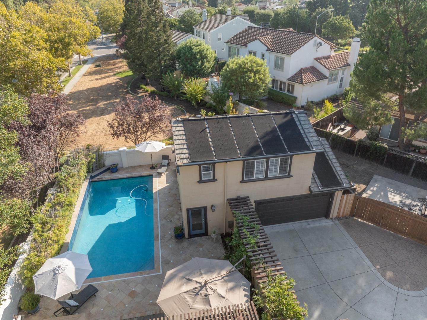 Detail Gallery Image 37 of 41 For 16895 Cabernet Ct, Morgan Hill,  CA 95037 - 4 Beds | 3/1 Baths