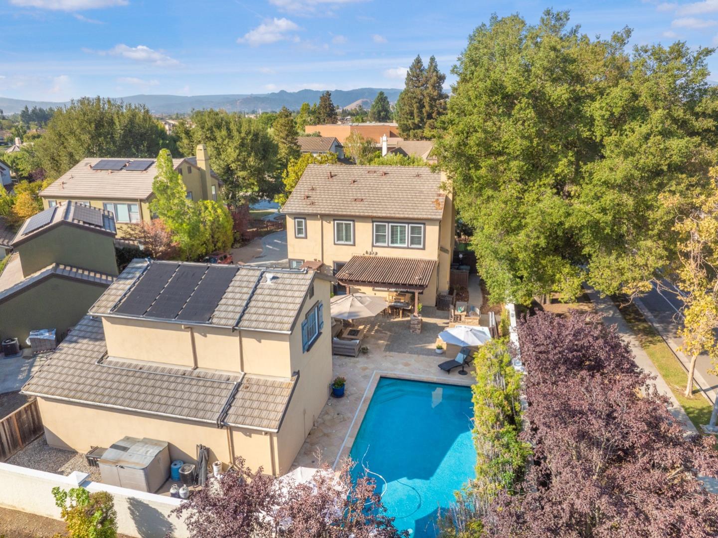 Detail Gallery Image 39 of 41 For 16895 Cabernet Ct, Morgan Hill,  CA 95037 - 4 Beds | 3/1 Baths