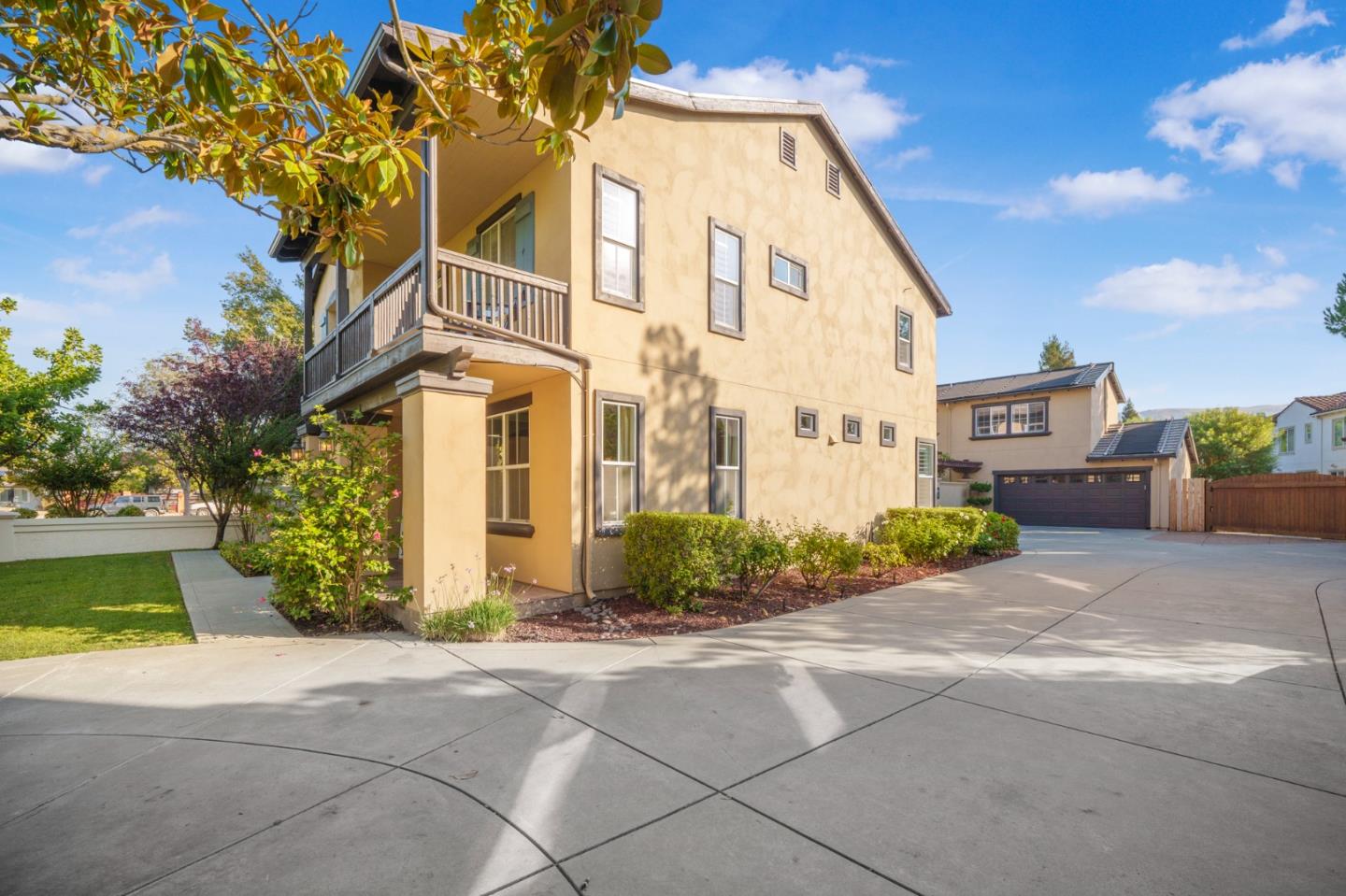 Detail Gallery Image 4 of 41 For 16895 Cabernet Ct, Morgan Hill,  CA 95037 - 4 Beds | 3/1 Baths