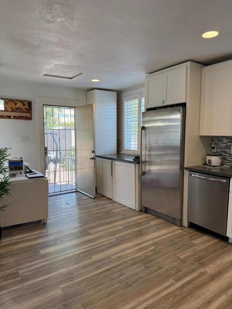 Detail Gallery Image 5 of 39 For 1225 Richard Pl, Hayward,  CA 94541 - 2 Beds | 1 Baths