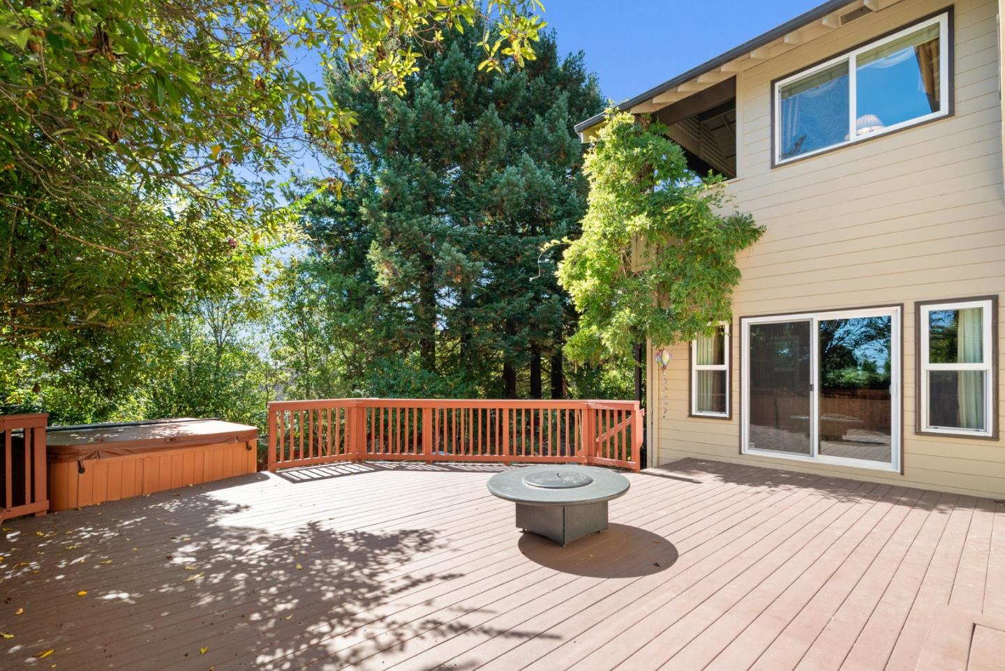 Detail Gallery Image 47 of 64 For 210 Moore Creek Rd, Santa Cruz,  CA 95060 - 4 Beds | 3 Baths