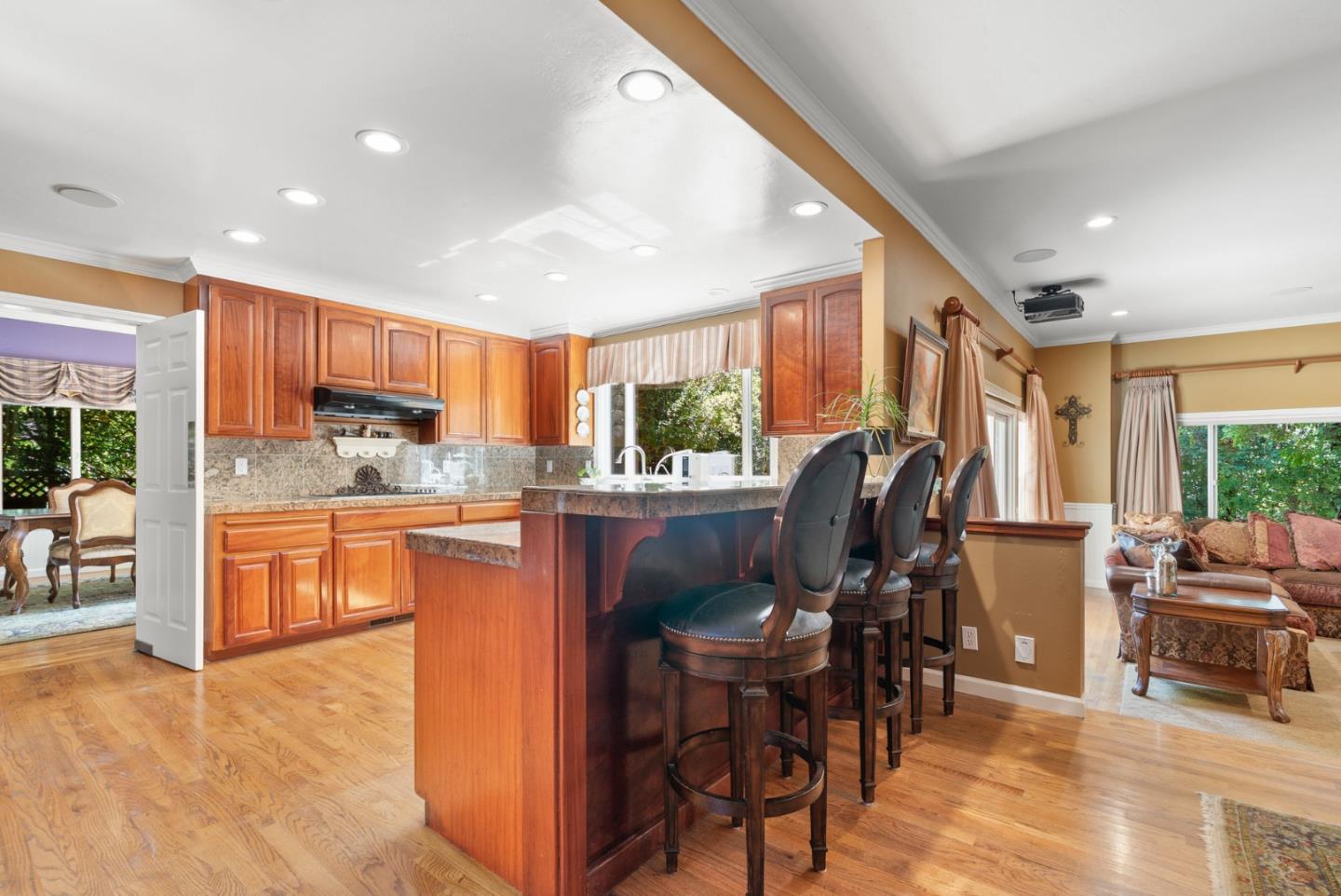 Detail Gallery Image 9 of 64 For 210 Moore Creek Rd, Santa Cruz,  CA 95060 - 4 Beds | 3 Baths