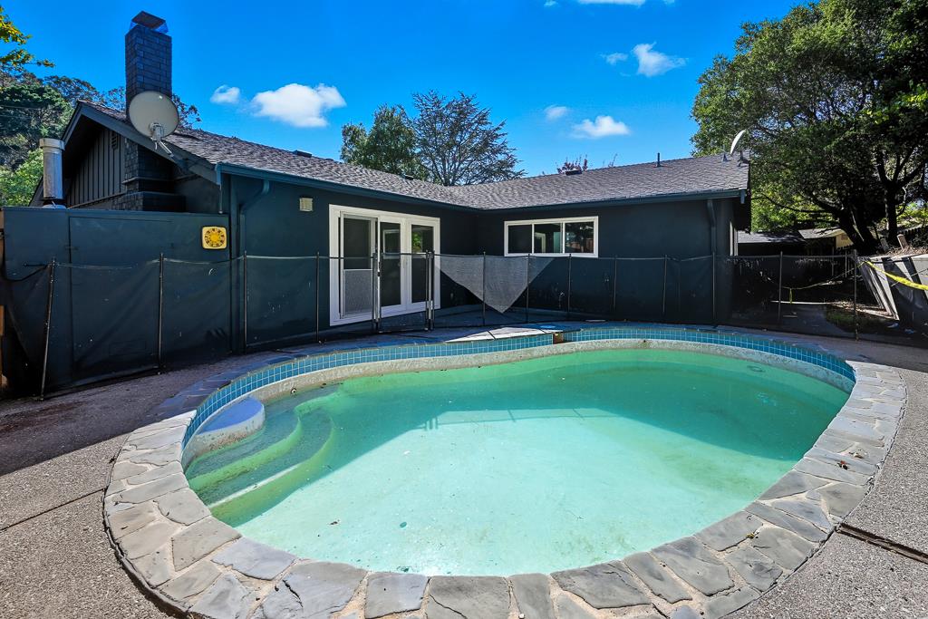 Detail Gallery Image 27 of 32 For 2563 Patra Dr, El Sobrante,  CA 94803 - 3 Beds | 2 Baths