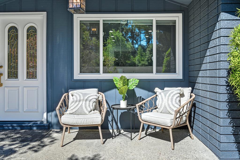 Detail Gallery Image 3 of 32 For 2563 Patra Dr, El Sobrante,  CA 94803 - 3 Beds | 2 Baths