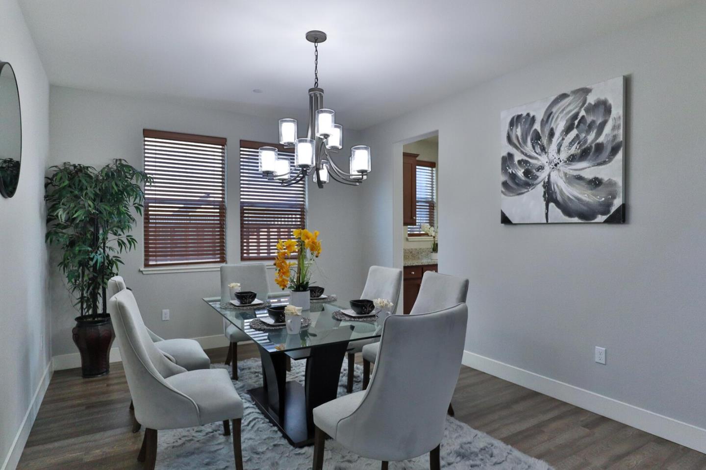 Detail Gallery Image 14 of 59 For 9938 Bobcat Ct, Gilroy,  CA 95020 - 4 Beds | 3/1 Baths