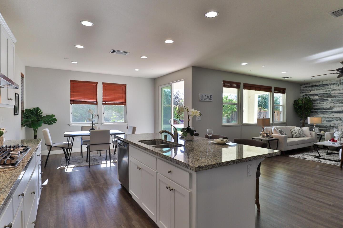 Detail Gallery Image 18 of 59 For 9938 Bobcat Ct, Gilroy,  CA 95020 - 4 Beds | 3/1 Baths