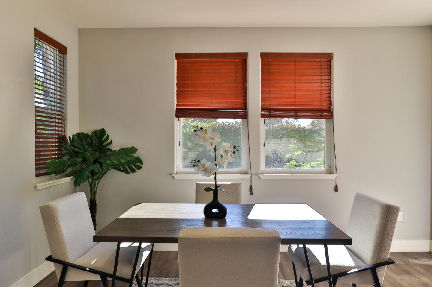 Detail Gallery Image 24 of 59 For 9938 Bobcat Ct, Gilroy,  CA 95020 - 4 Beds | 3/1 Baths