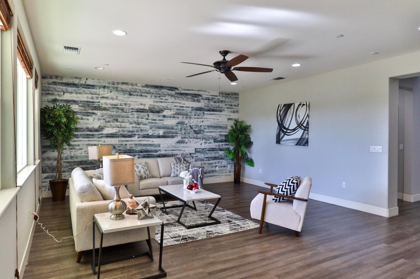 Detail Gallery Image 26 of 59 For 9938 Bobcat Ct, Gilroy,  CA 95020 - 4 Beds | 3/1 Baths