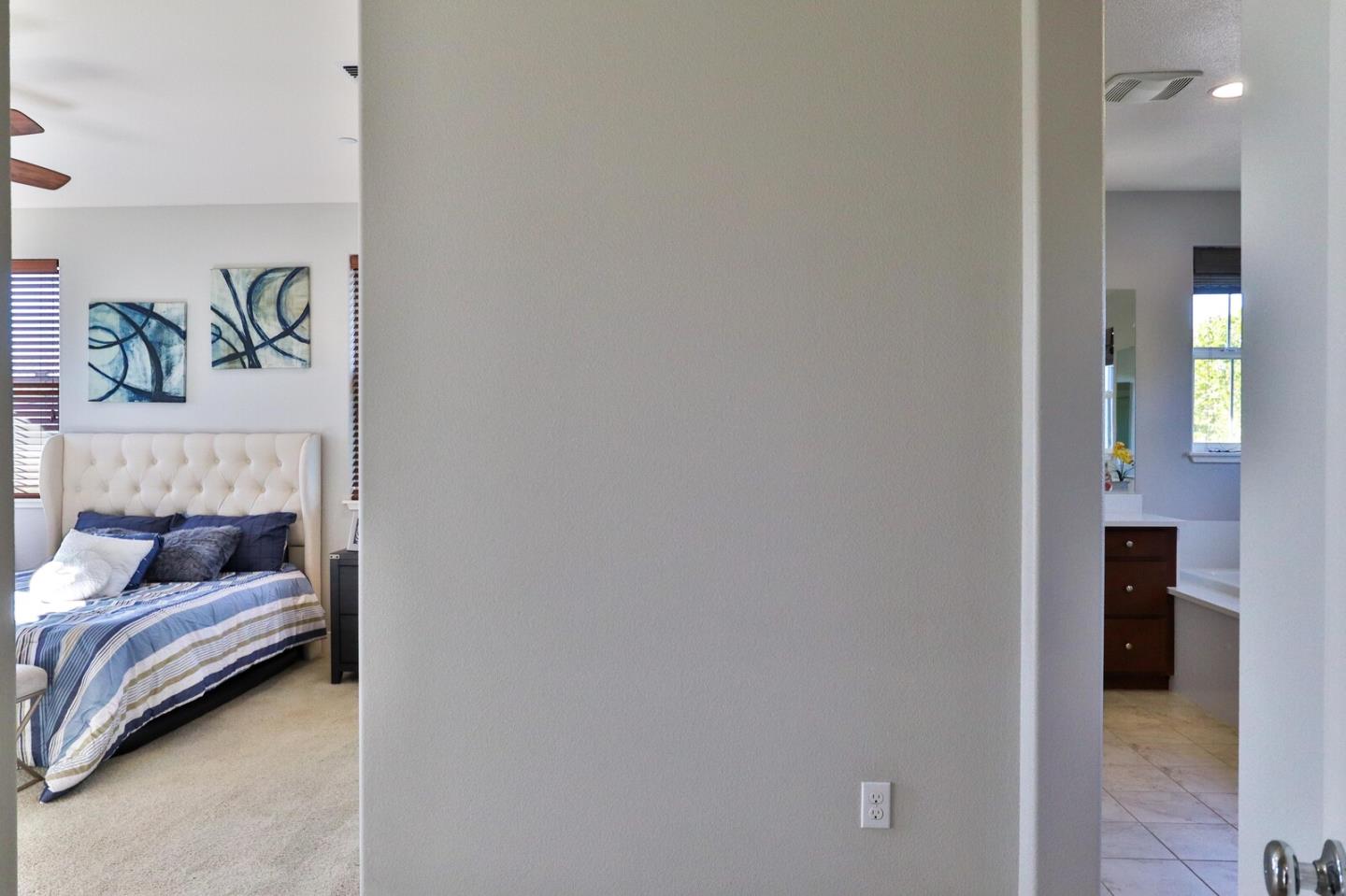 Detail Gallery Image 32 of 59 For 9938 Bobcat Ct, Gilroy,  CA 95020 - 4 Beds | 3/1 Baths