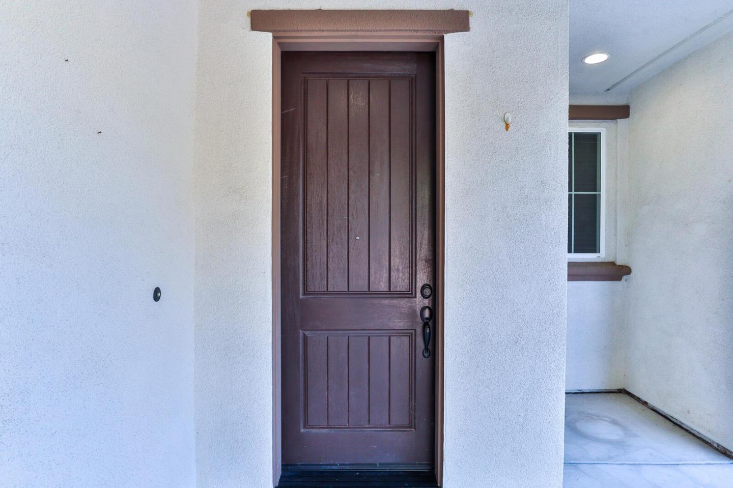 Detail Gallery Image 5 of 59 For 9938 Bobcat Ct, Gilroy,  CA 95020 - 4 Beds | 3/1 Baths