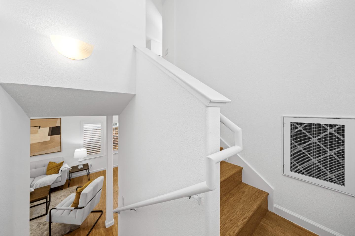 Detail Gallery Image 21 of 47 For 1308 Yarmouth Ter, Sunnyvale,  CA 94087 - 4 Beds | 2/1 Baths