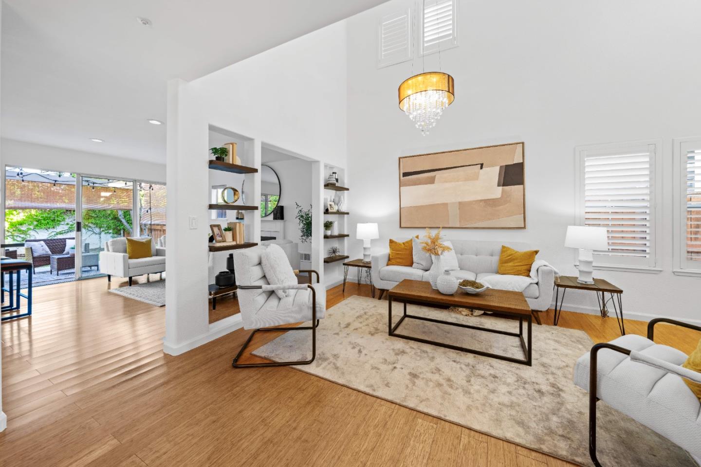 Detail Gallery Image 8 of 47 For 1308 Yarmouth Ter, Sunnyvale,  CA 94087 - 4 Beds | 2/1 Baths