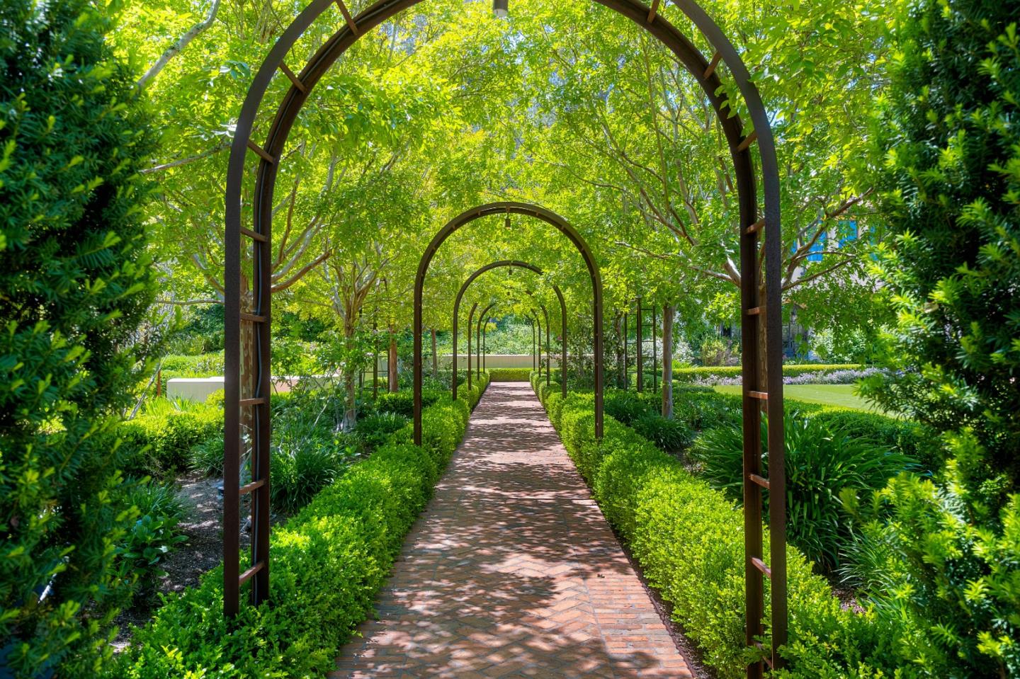 Detail Gallery Image 3 of 5 For 3000 Ralston Ave, Hillsborough,  CA 94010 - 6 Beds | 7/10 Baths