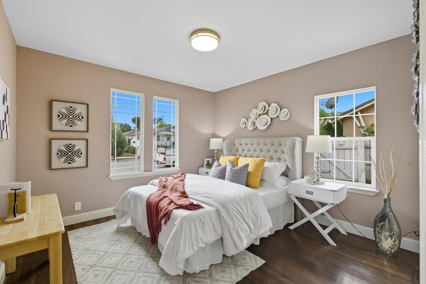 Detail Gallery Image 13 of 42 For 1565 E Saint James St, San Jose,  CA 95116 - 4 Beds | 2/1 Baths