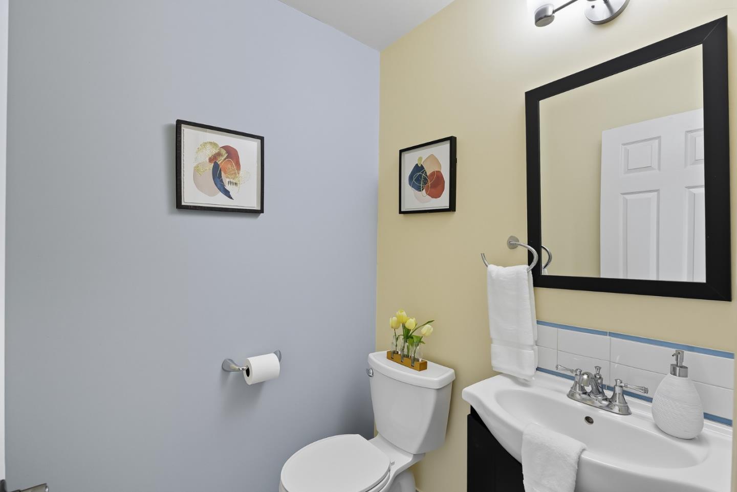 Detail Gallery Image 19 of 42 For 1565 E Saint James St, San Jose,  CA 95116 - 4 Beds | 2/1 Baths