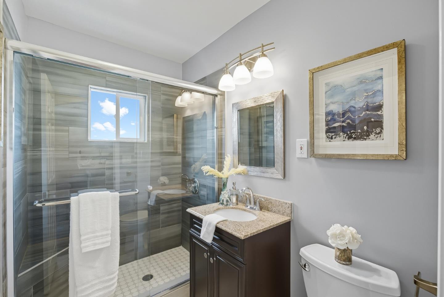 Detail Gallery Image 23 of 42 For 1565 E Saint James St, San Jose,  CA 95116 - 4 Beds | 2/1 Baths
