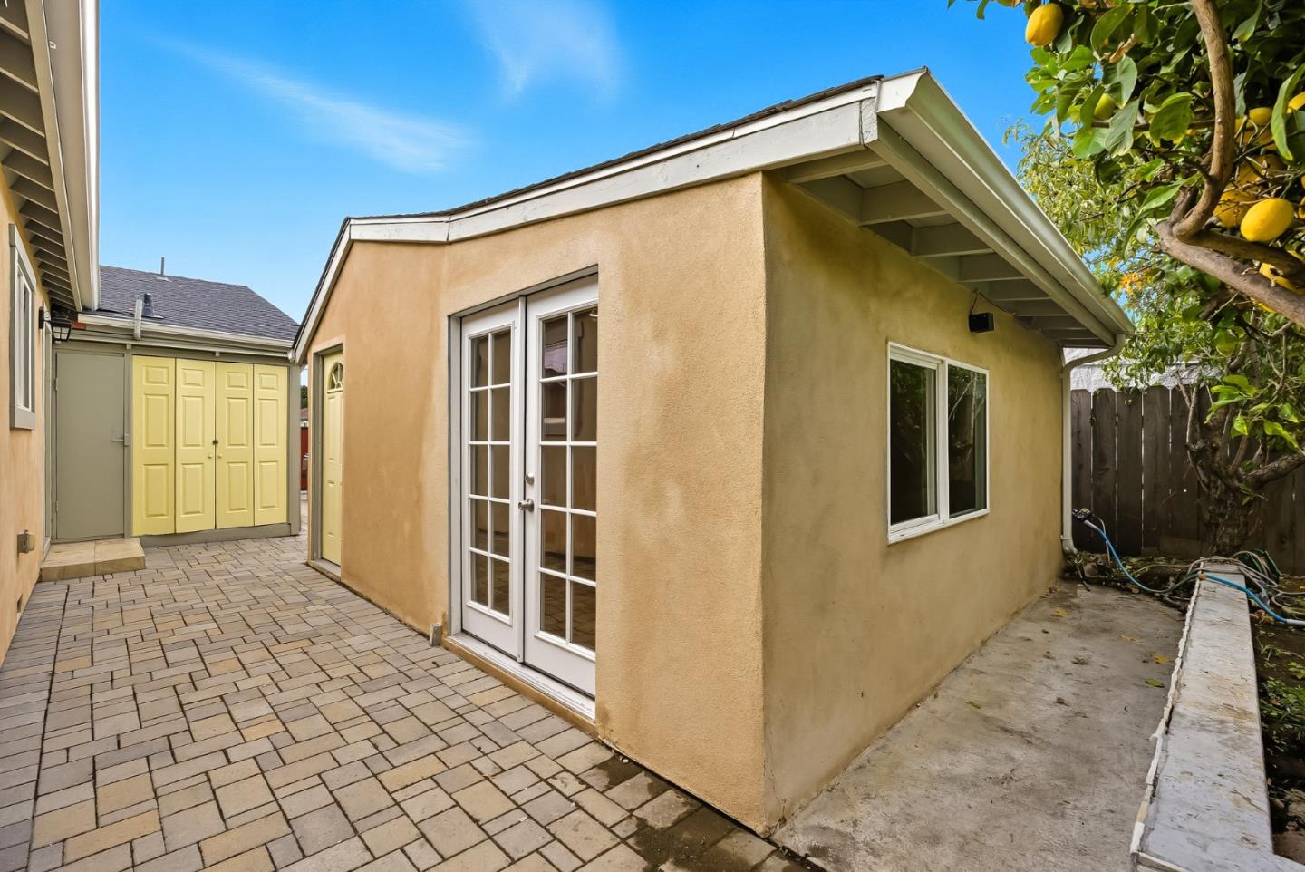 Detail Gallery Image 27 of 42 For 1565 E Saint James St, San Jose,  CA 95116 - 4 Beds | 2/1 Baths