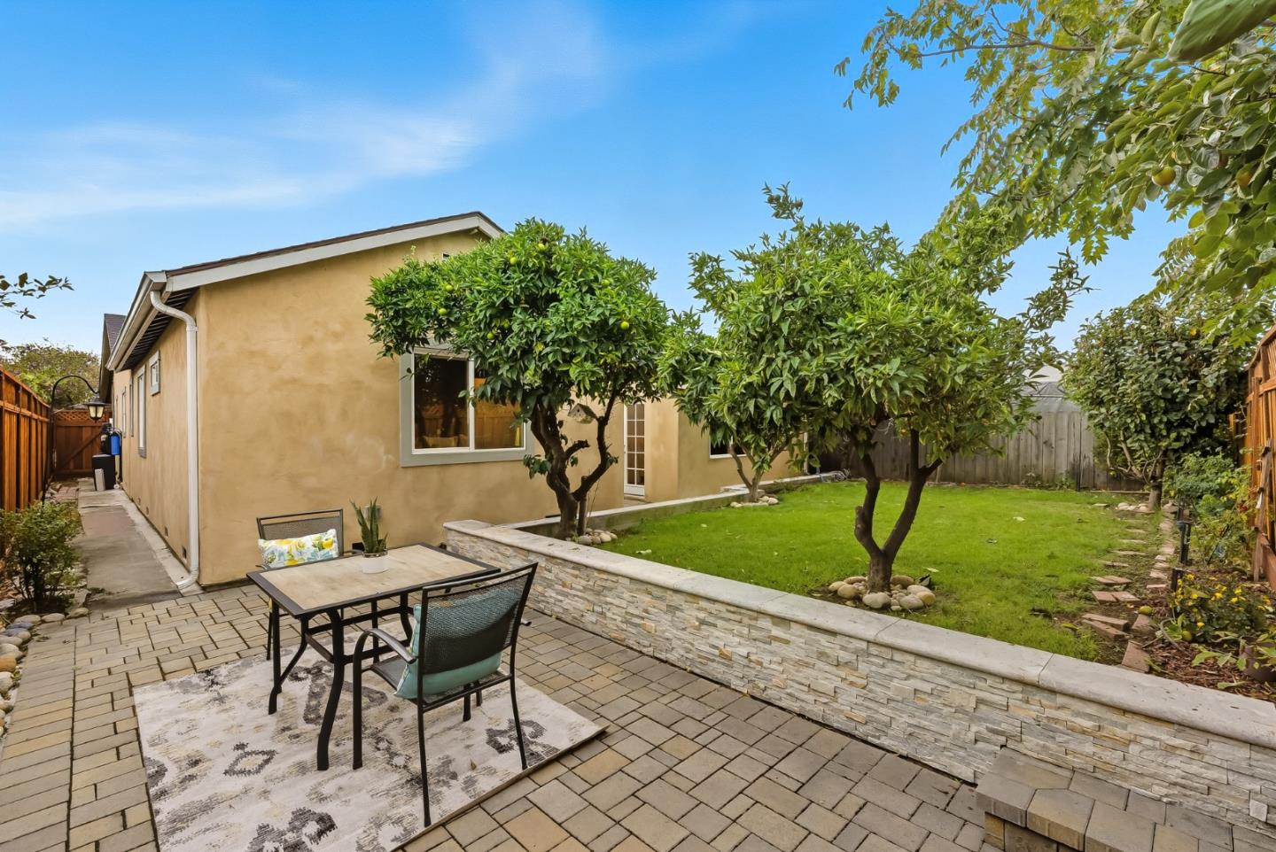 Detail Gallery Image 31 of 42 For 1565 E Saint James St, San Jose,  CA 95116 - 4 Beds | 2/1 Baths