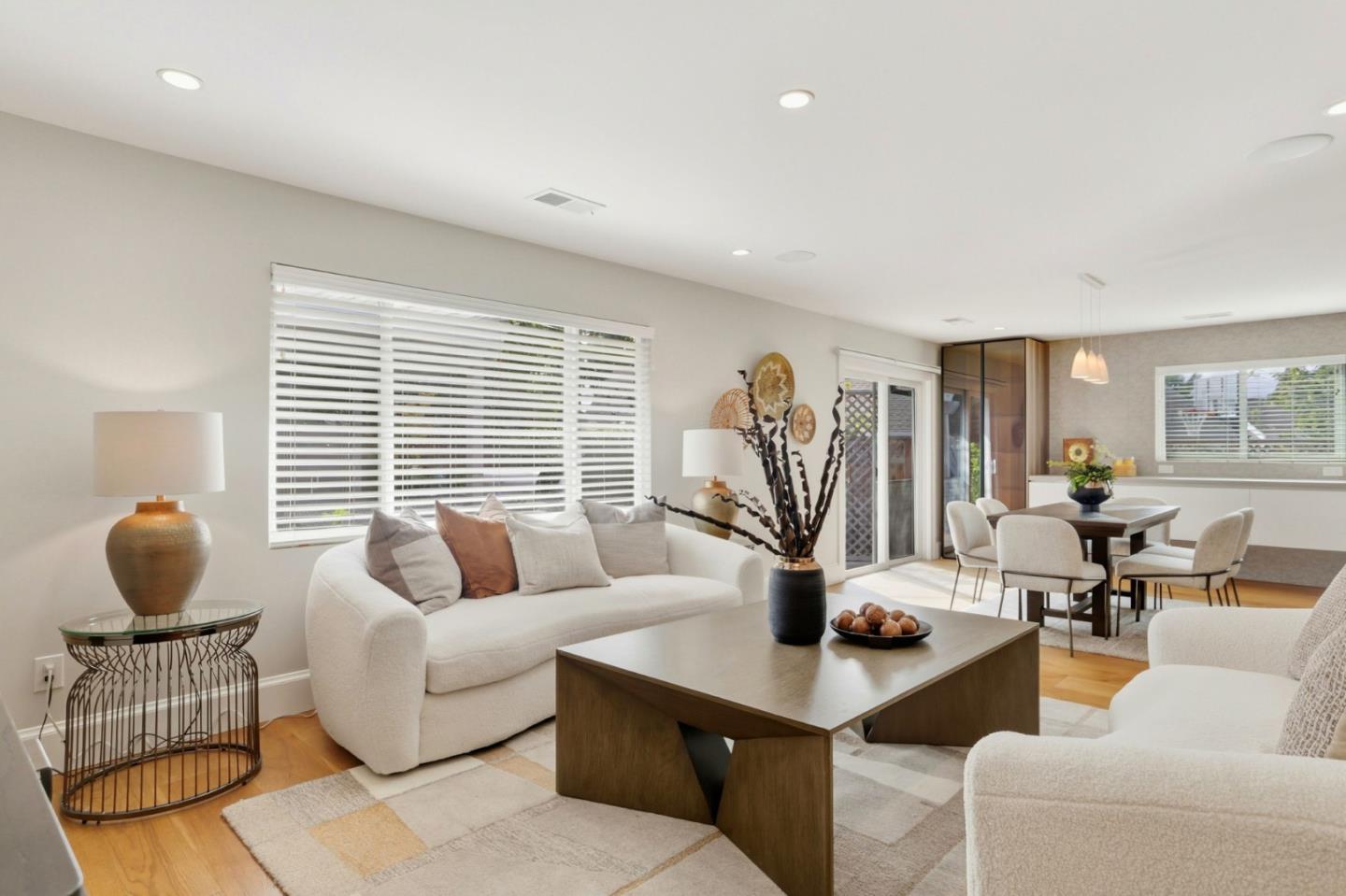 Detail Gallery Image 12 of 58 For 1244 Elderberry Dr, Sunnyvale,  CA 94087 - 4 Beds | 3/1 Baths