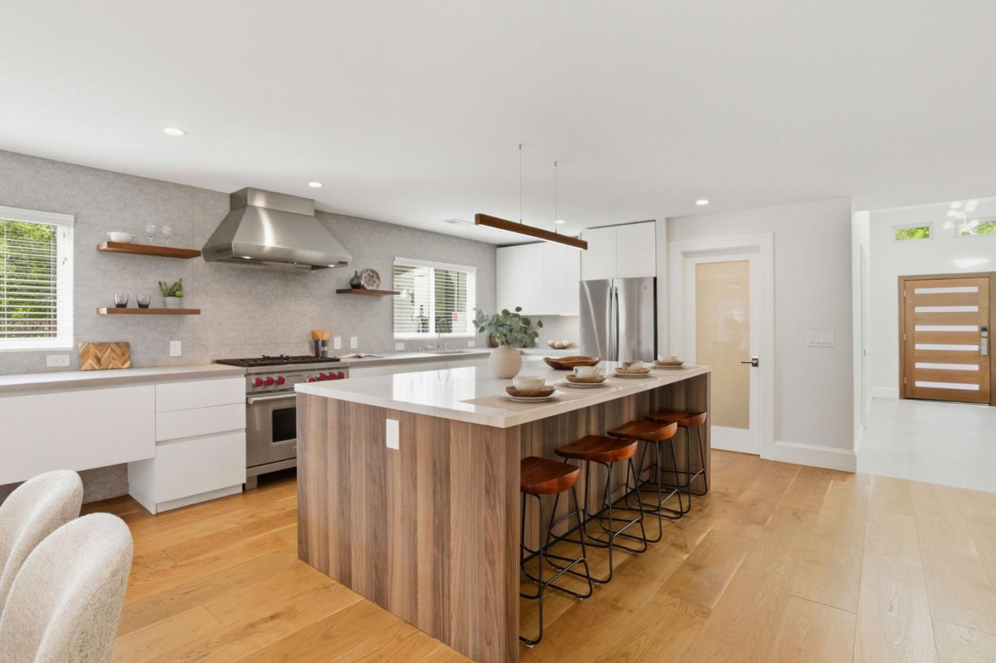 Detail Gallery Image 15 of 58 For 1244 Elderberry Dr, Sunnyvale,  CA 94087 - 4 Beds | 3/1 Baths