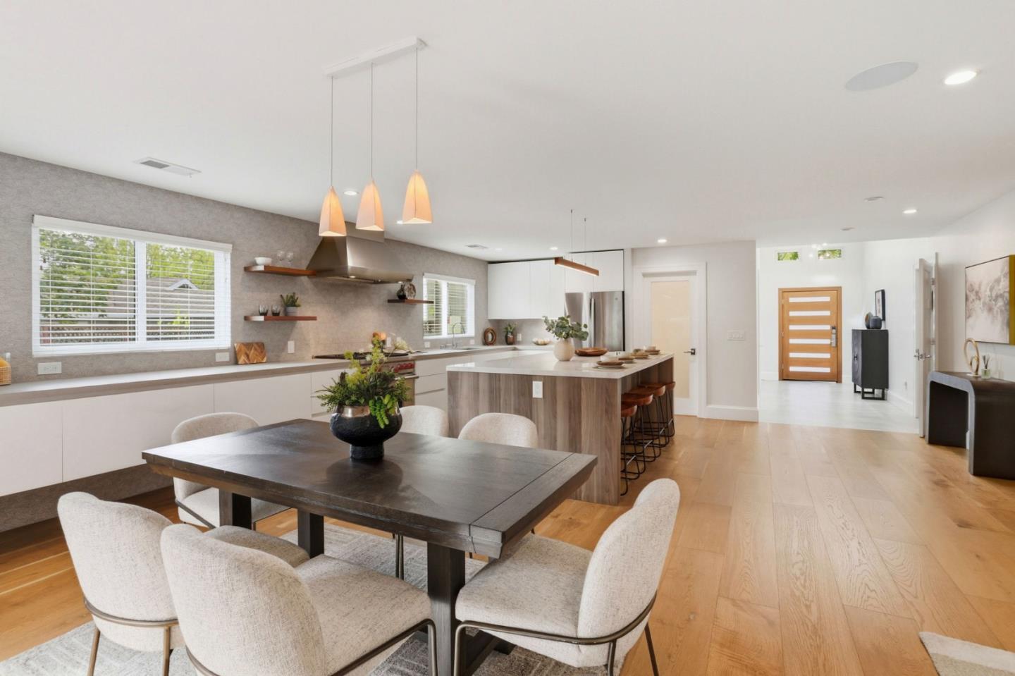 Detail Gallery Image 18 of 58 For 1244 Elderberry Dr, Sunnyvale,  CA 94087 - 4 Beds | 3/1 Baths