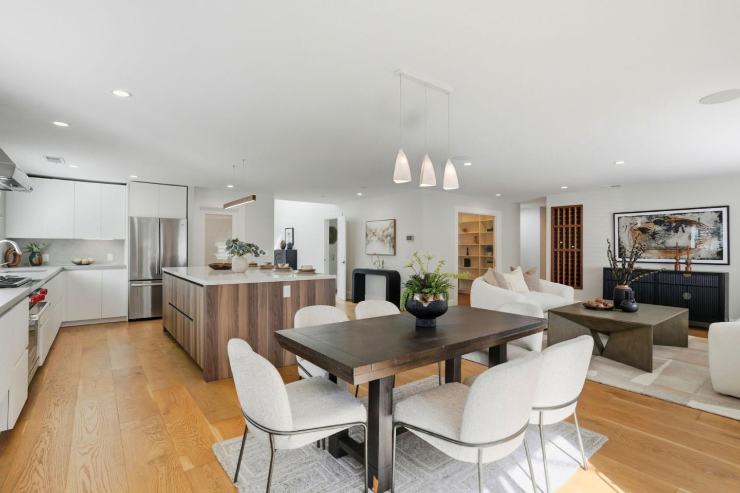 Detail Gallery Image 22 of 58 For 1244 Elderberry Dr, Sunnyvale,  CA 94087 - 4 Beds | 3/1 Baths