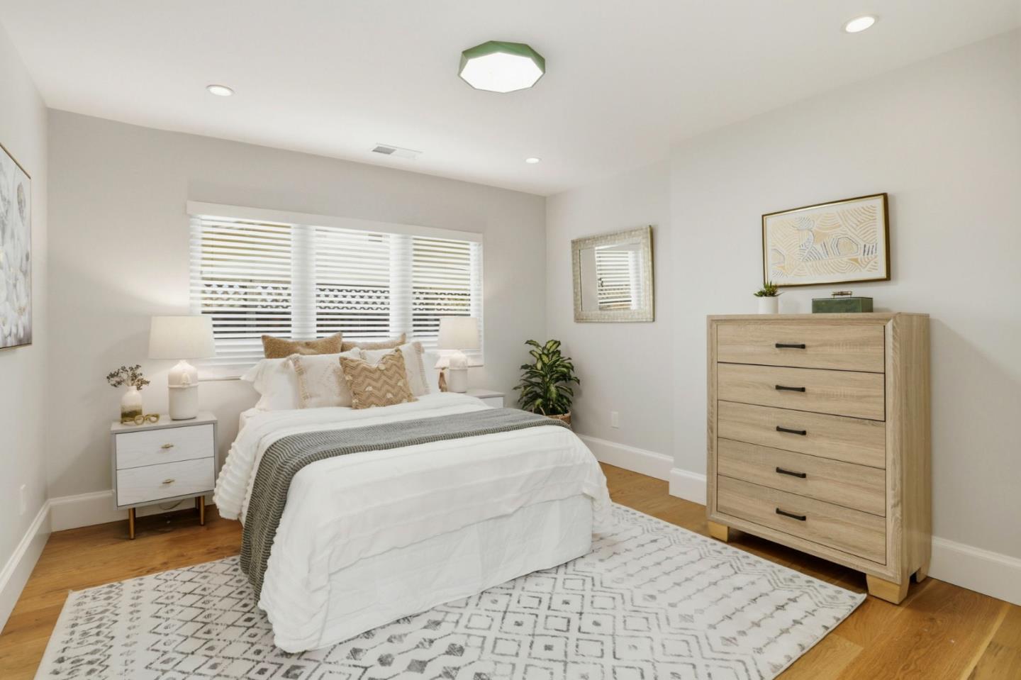 Detail Gallery Image 34 of 58 For 1244 Elderberry Dr, Sunnyvale,  CA 94087 - 4 Beds | 3/1 Baths