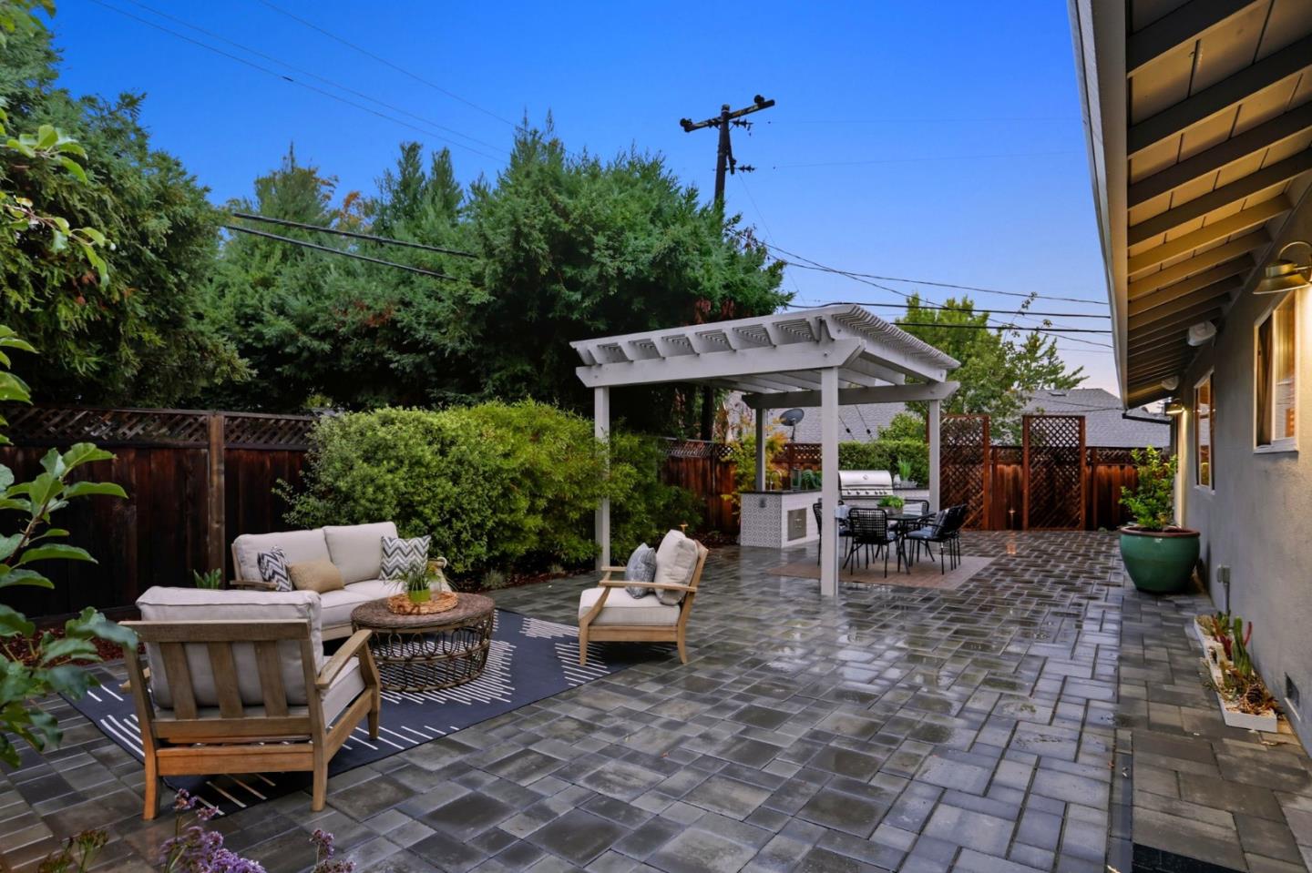 Detail Gallery Image 47 of 58 For 1244 Elderberry Dr, Sunnyvale,  CA 94087 - 4 Beds | 3/1 Baths