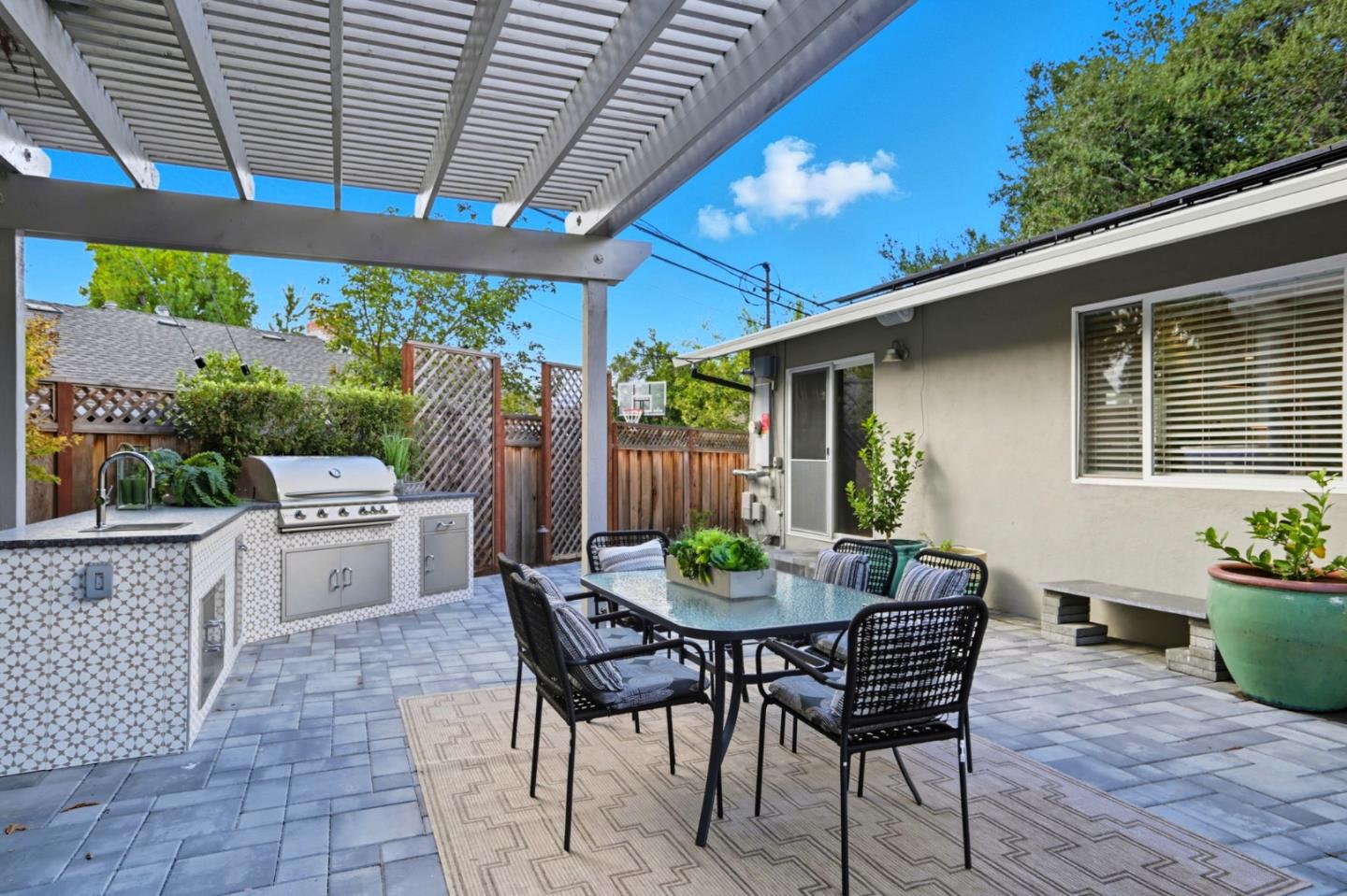 Detail Gallery Image 48 of 58 For 1244 Elderberry Dr, Sunnyvale,  CA 94087 - 4 Beds | 3/1 Baths