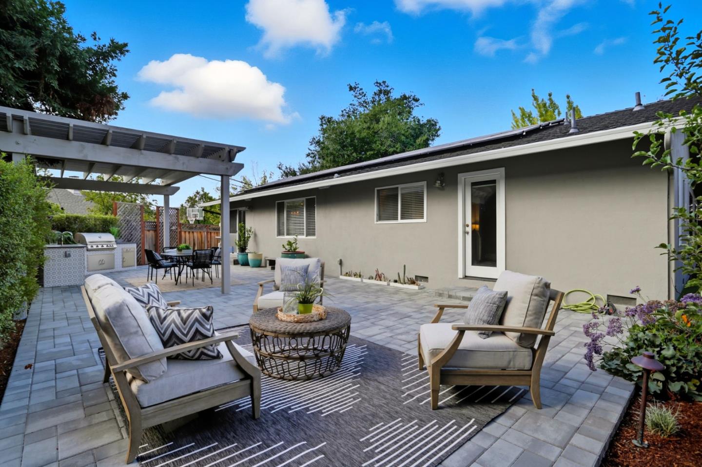 Detail Gallery Image 52 of 58 For 1244 Elderberry Dr, Sunnyvale,  CA 94087 - 4 Beds | 3/1 Baths