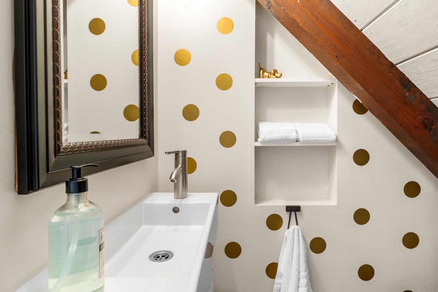 Detail Gallery Image 28 of 48 For 518 Encino Dr, Aptos,  CA 95003 - 3 Beds | 1/1 Baths