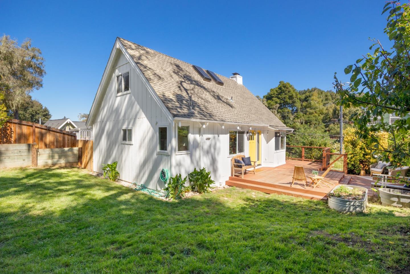 Detail Gallery Image 35 of 48 For 518 Encino Dr, Aptos,  CA 95003 - 3 Beds | 1/1 Baths