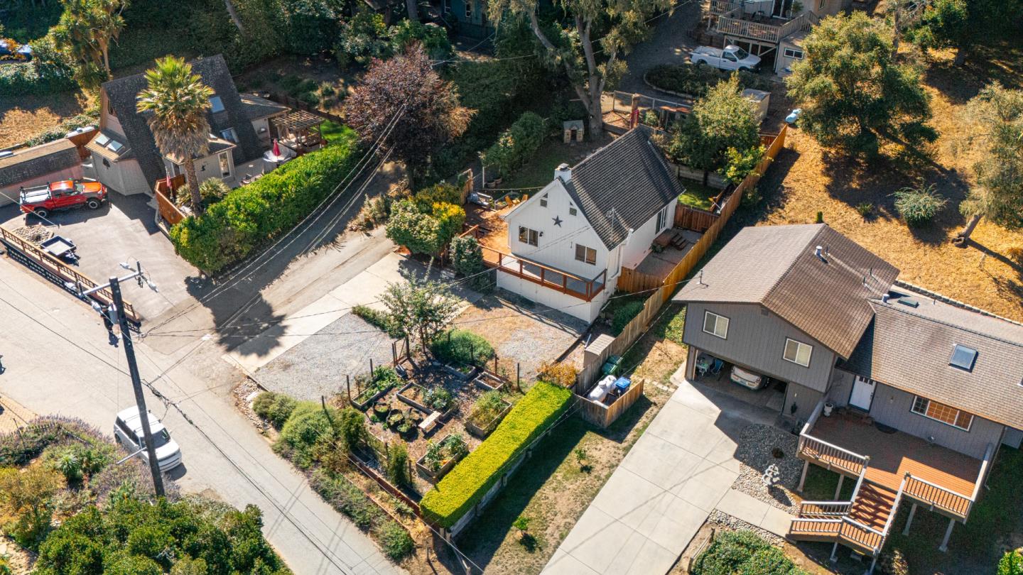 Detail Gallery Image 48 of 48 For 518 Encino Dr, Aptos,  CA 95003 - 3 Beds | 1/1 Baths