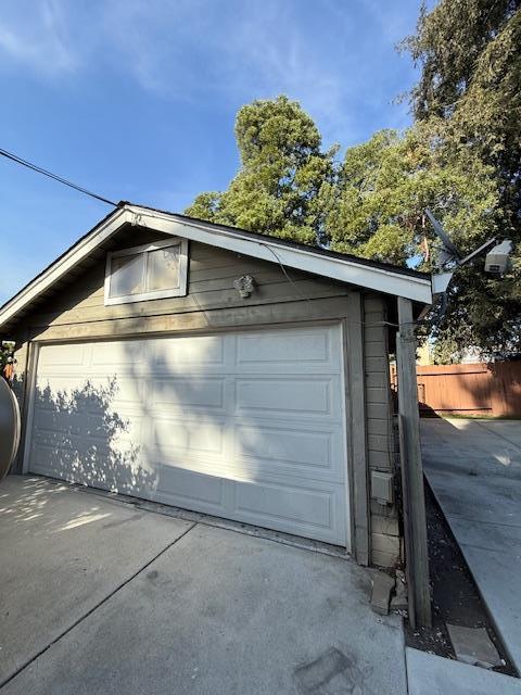 Detail Gallery Image 6 of 30 For 396 N 17th St, San Jose,  CA 95112 - 4 Beds | 3 Baths