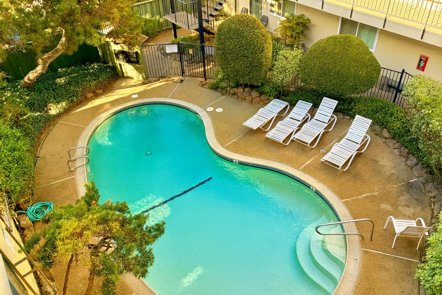 Detail Gallery Image 10 of 10 For 825 Balboa Ave #306,  Capitola,  CA 95010 - 2 Beds | 1/1 Baths