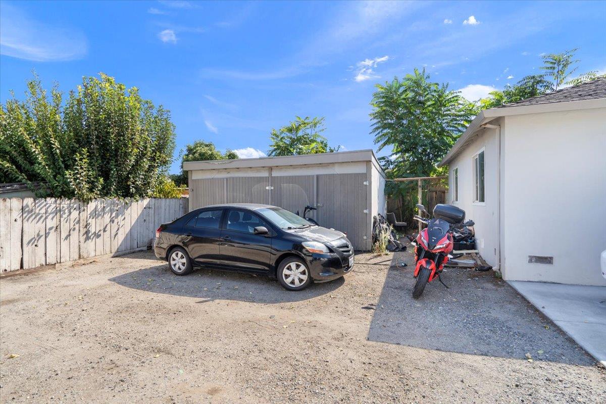 Detail Gallery Image 8 of 9 For 1144 Locust St, San Jose,  CA 95110 - – Beds | – Baths