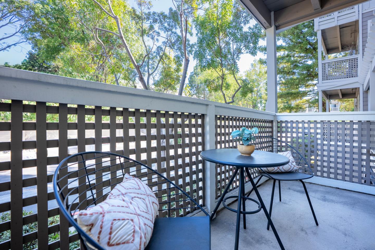 Detail Gallery Image 12 of 33 For 250 Santa Fe Ter #115,  Sunnyvale,  CA 94085 - 3 Beds | 2 Baths