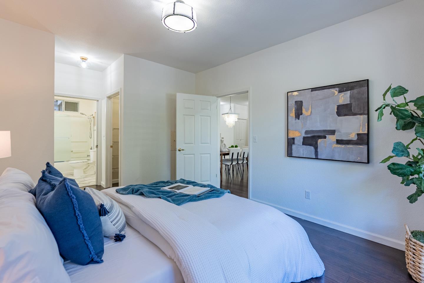 Detail Gallery Image 15 of 33 For 250 Santa Fe Ter #115,  Sunnyvale,  CA 94085 - 3 Beds | 2 Baths