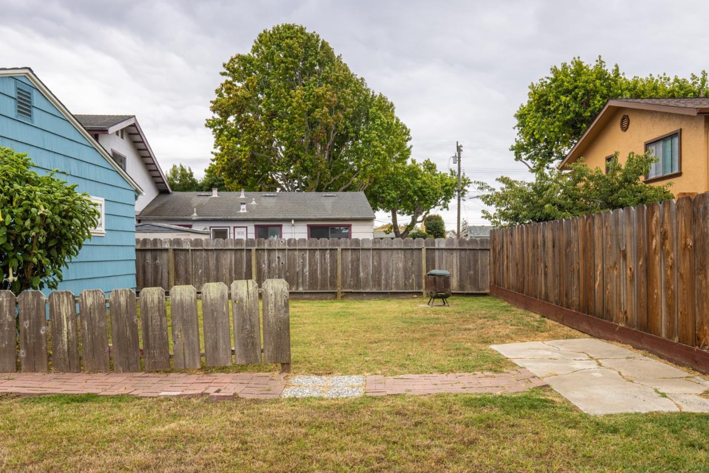 Detail Gallery Image 18 of 22 For 9 Young Dr, Salinas,  CA 93901 - 3 Beds | 1 Baths