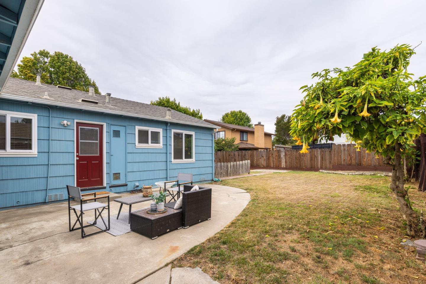 Detail Gallery Image 20 of 22 For 9 Young Dr, Salinas,  CA 93901 - 3 Beds | 1 Baths